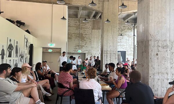 And it starts with silence - Long Table session